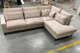 3 sposoby jak czyścić meble tapicerowane? ?️ 6