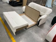 Klasyczna kanapa wysuwana do przodu HANNA 22