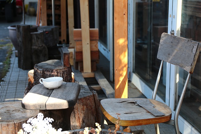 Jak postarzyć meble? ? 6