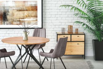 Stół loftowy okrągły z metalowymi nogami