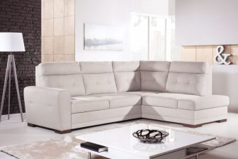 Jasny narożnik z funkcją spania z wysokim oparciem