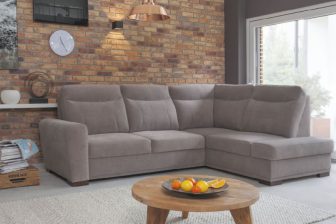 Narożnik z wysokim miękkim oparciem z funkcją spania