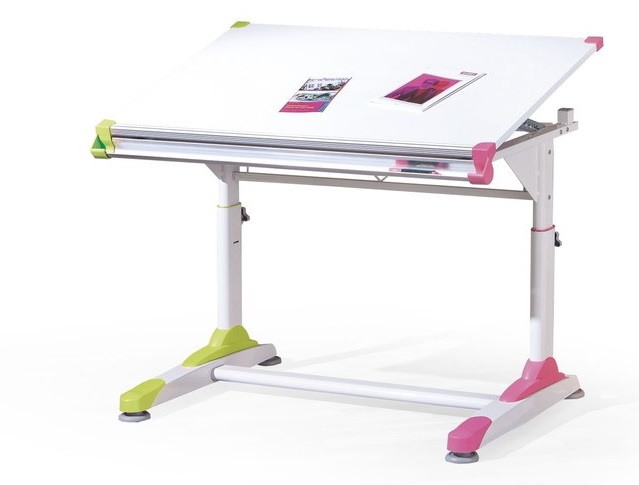 Biurko dla dziewczynki