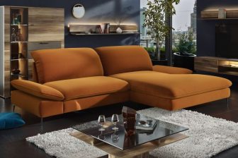 Najmodniejsze narożniki do salonu