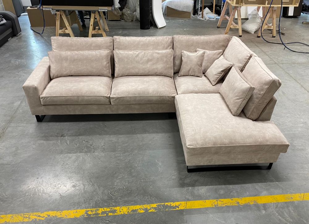 Sofa narożna plamoodporna