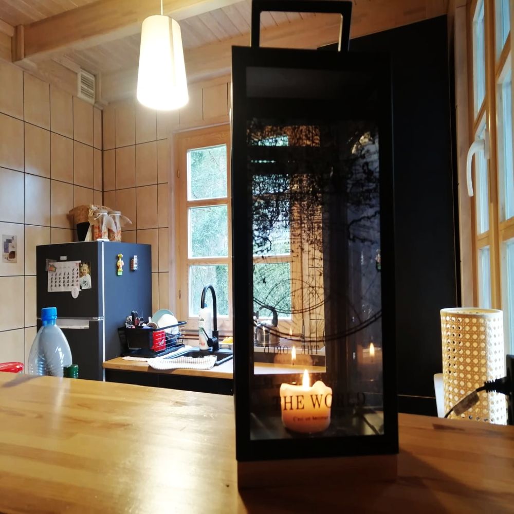 Czy czarna kuchnia z drewnem to dobre połączenie? 5