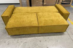 Duża kanapa sztruksowa rozkładana z głębokim siedziskiem COMFORT 27