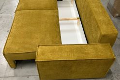 Duża kanapa sztruksowa rozkładana z głębokim siedziskiem COMFORT 28