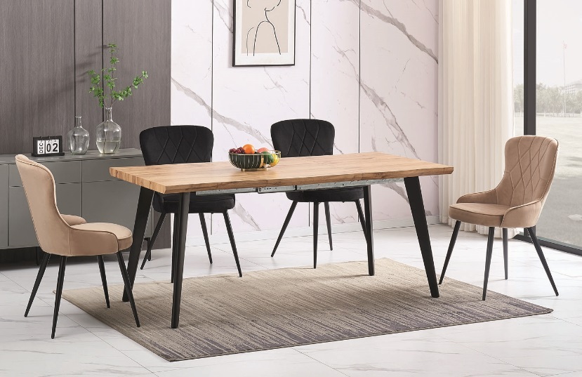 Czy stół dębowy sprawdzi się do każdego wnętrza? 7