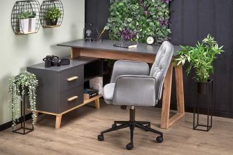 Modne biurko narożne szare z drewnianymi nogami
