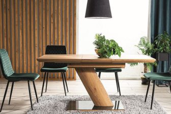 Designerski stół do jadalni na jednej nodze