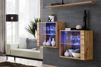 Zestaw witryn wiszących z oświetleniem w połysku BEST 3