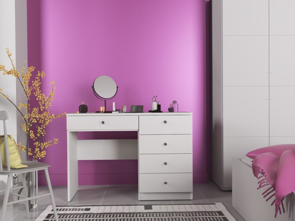 Białe biurko toaletka z szufladami