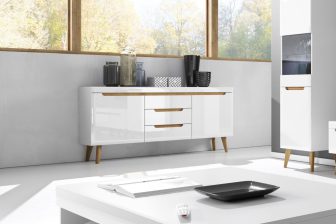 Komoda skandynawska w połysku