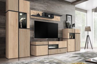 Drewniana meblościanka na całą ścianę