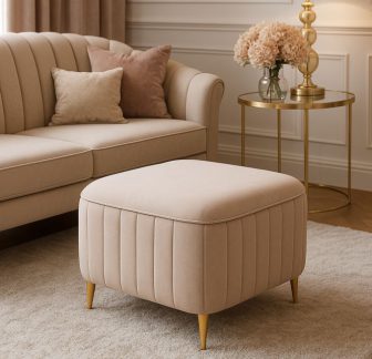 Pufa ze złotymi nogami glamour