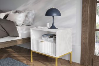 Biały stolik nocny struktura na złotych nogach