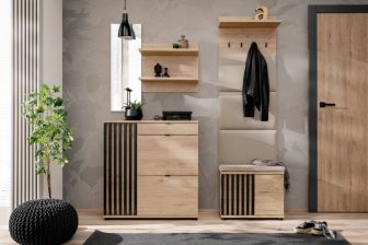 Meble na przedpokój z siedziskiem