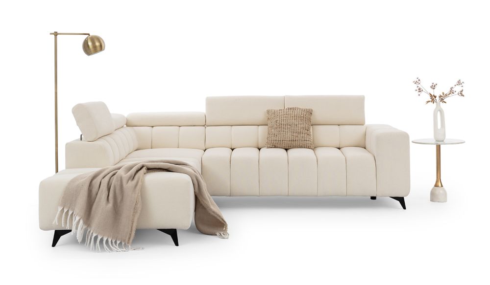 Piękny jasny narożnik z regulowanymi zagłówkami