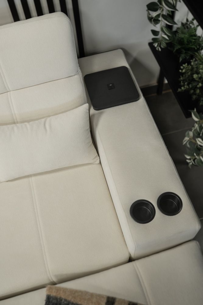 Premium narożnik z uchwytem na napoje i z gniazdem USB