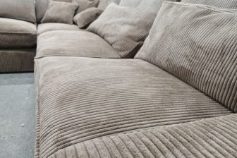 Narożniki w prążki