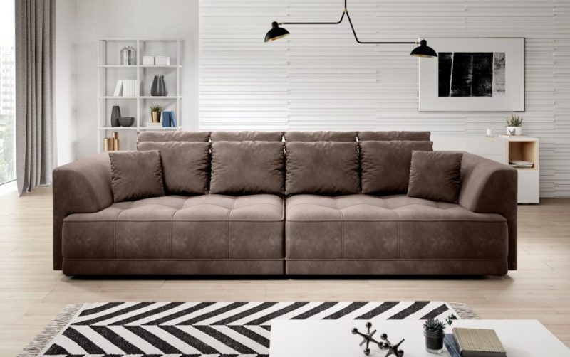 Nietypowa sofa
