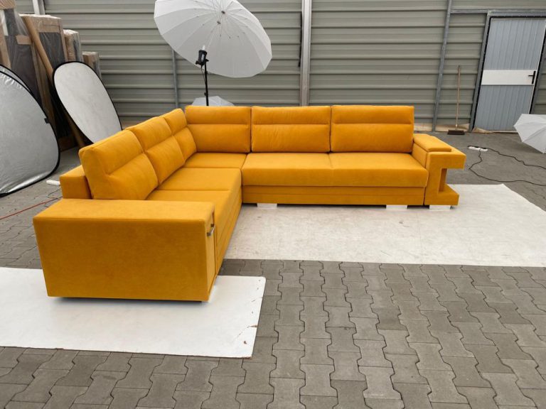 Producent mebli tapicerowanych odpowiada, jak wybrać najlepszy model?