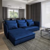 Mały narożnik z funkcją spania do kawalerki