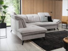 Mały narożnik z funkcją spania z pojemnikiem na pościel do niewielkiego salonu