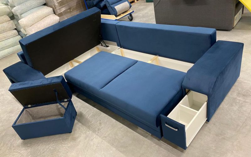 Granatowy narożnik z funkcją spania i dodatkowym miejscem do przechowywania