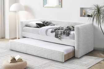 Kremowe łóżko sztruks z wysuwanym dolnym materacem