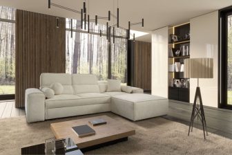 Jasny narożnik do salonu z funkcją spania