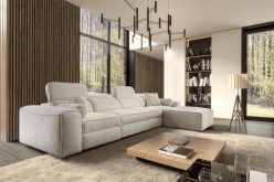 Beżowy narożnik do salonu z regulowanymi zagłówkami