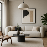 Jasna sofa do pięknego miejsca