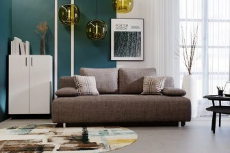 Wygodna sofa do spania na sprężynach