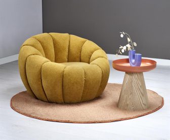 Musztardowy fotel okrągły designerski
