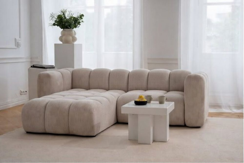 Komfortowy narożnik do salonu z wysokimi bokami