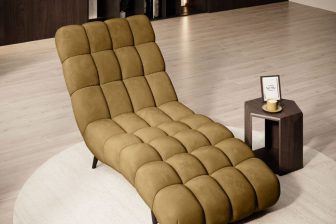 Nowoczesny szezlong jednoosobowy