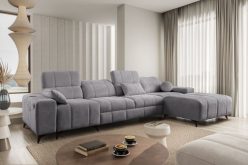 Jasnoszary długi narożnik do salonu z funkcją spania