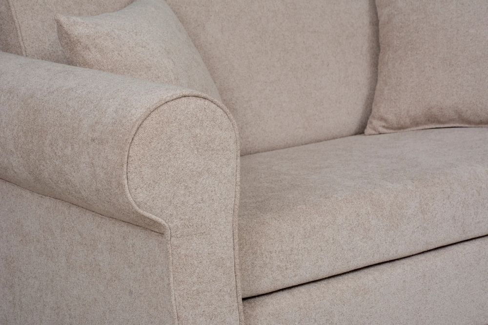 Mała kanapa brytyjska z funkcją spania dla dwóch osób DOVER 1 5