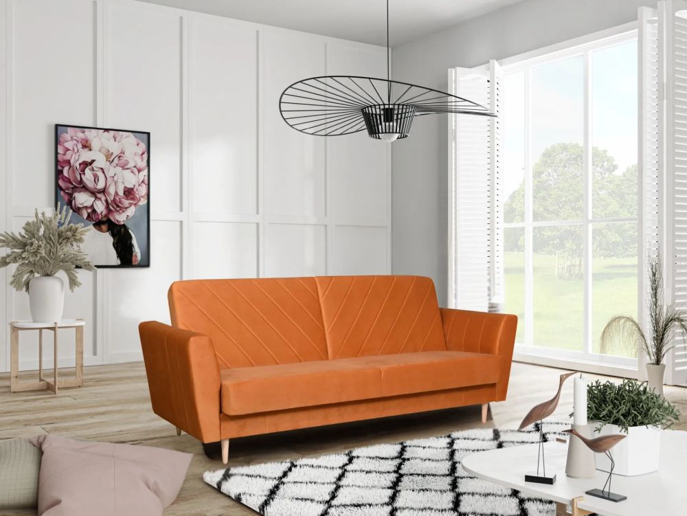 Miodowa wersalka w stylu vintage na drewnianych nóżkach